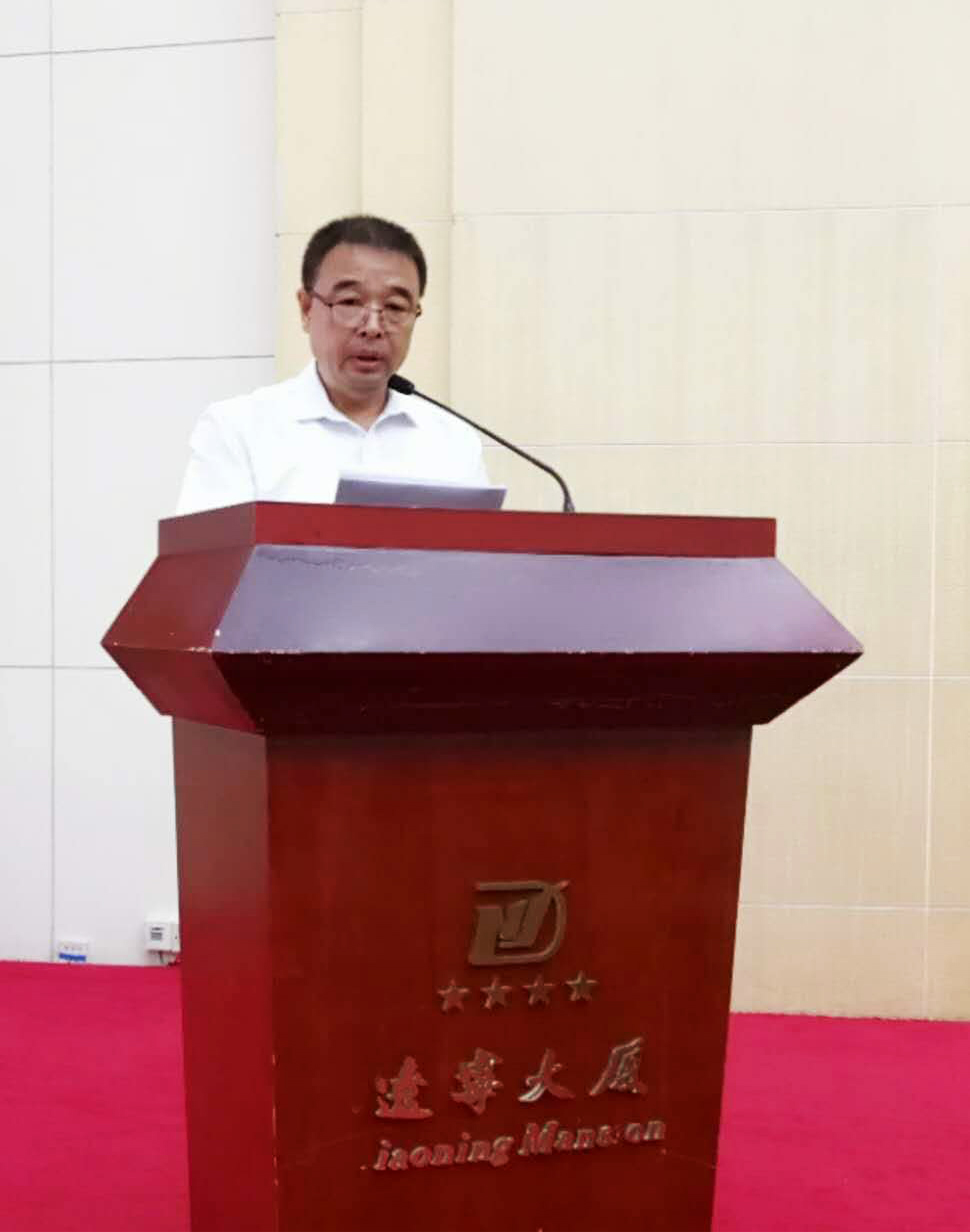 遼聯(lián)電商董事長曹玉學分享企業(yè)發(fā)展經(jīng)驗.jpg 遼聯(lián)電商董事長曹玉學分享企業(yè)發(fā)展經(jīng)驗.jpg